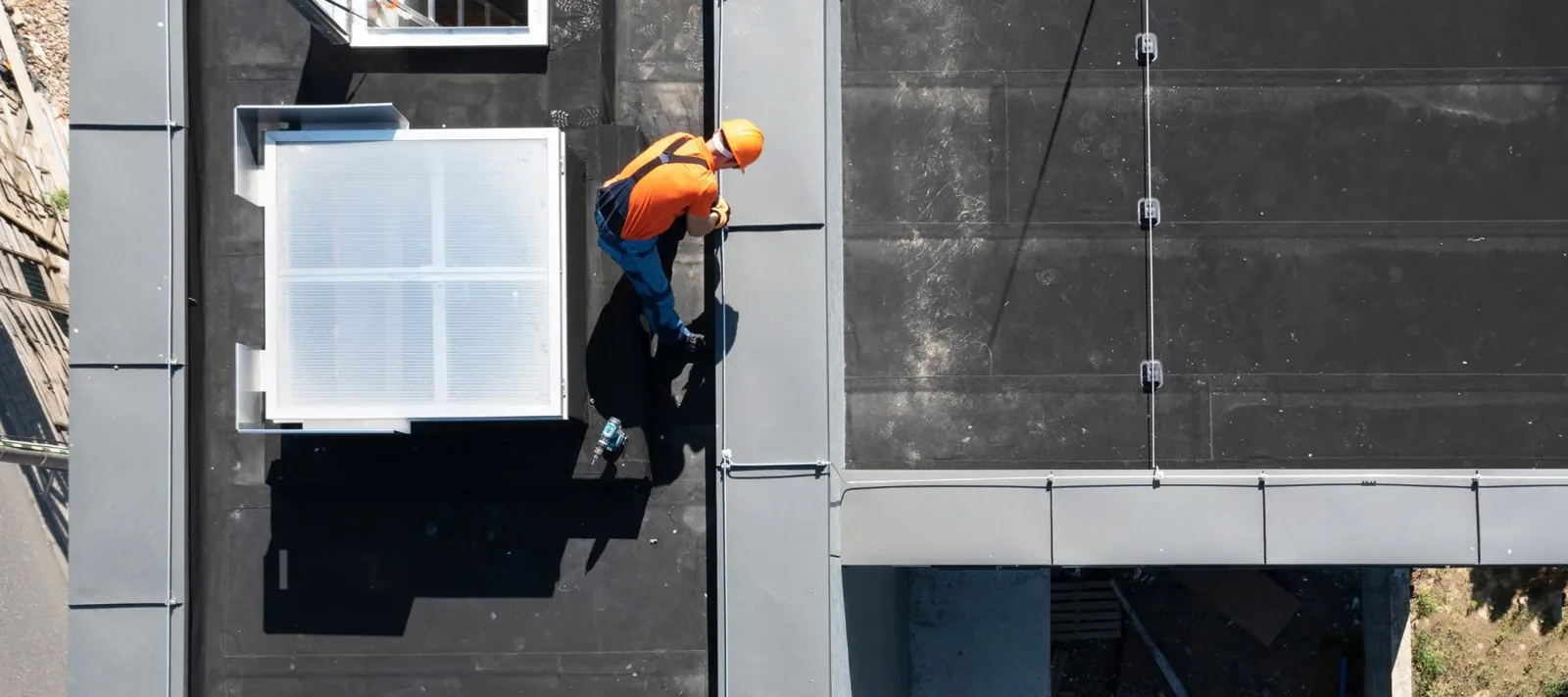Commercial Roof Condition Reports in Pomona
